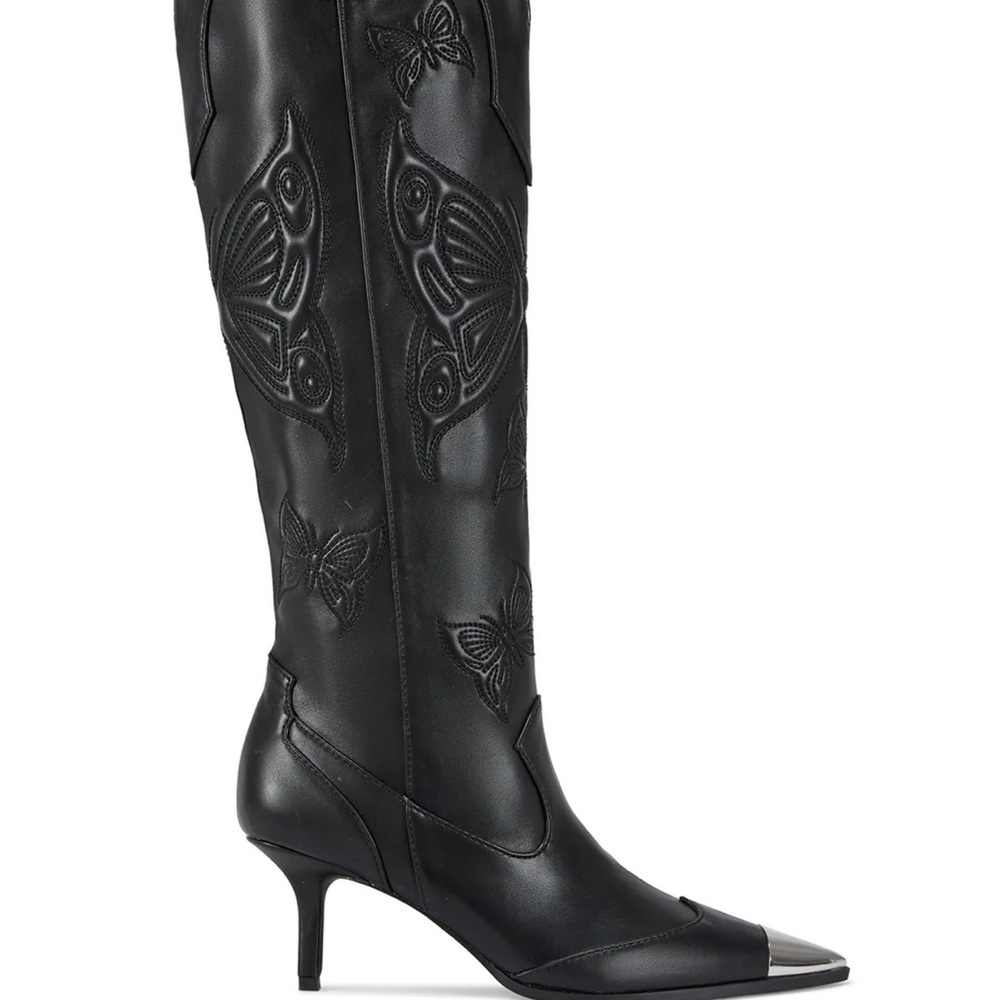 Heeled Cowgirl Boots